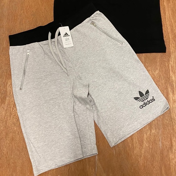 ADIDAS set - Picture 2 of 2